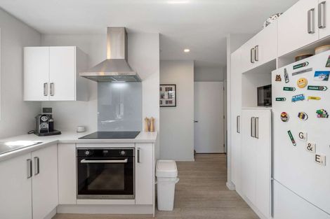 Photo of property in 2/96 Palmers Road, New Brighton, Christchurch, 8083