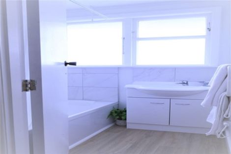 Photo of property in 12 Peterhead Avenue, Flaxmere, Hastings, 4120