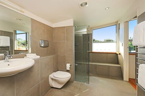 Photo of property in 20 Burbury Ridge, Havelock North, 4130