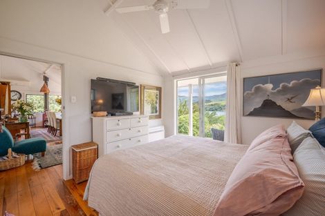 Photo of property in 2 Tirohanga Terrace, Akaroa, 7581