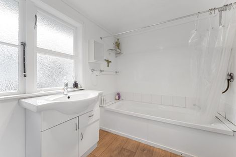 Photo of property in 19 Churchill Crescent, Shannon, 4821