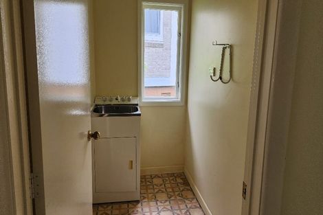 Photo of property in 1/27 Elliott Avenue, Bayview, Auckland, 0629