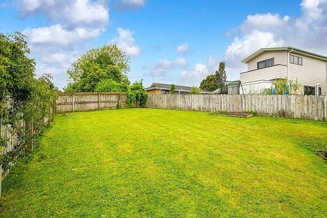 Photo of property in 3 Bernina Place, Weymouth, Auckland, 2103