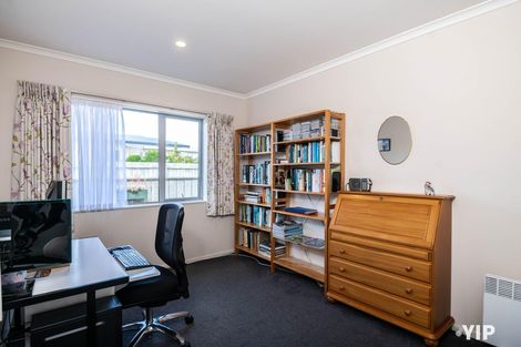 Photo of property in 229 Mark Avenue, Grenada Village, Wellington, 6037