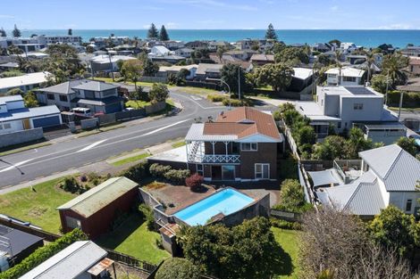 Photo of property in 18 Tweed Street, Mount Maunganui, 3116