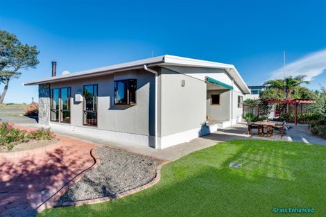 Photo of property in 58 Le Quesne Road, Bay View, Napier, 4104