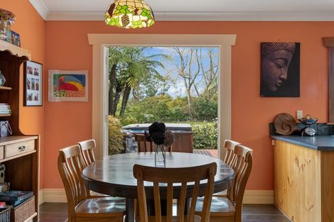 Photo of property in 1 Bosworth Street, Egmont Village, 4372