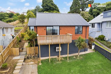 Photo of property in 96 Cockerell Street, Brockville, Dunedin, 9011