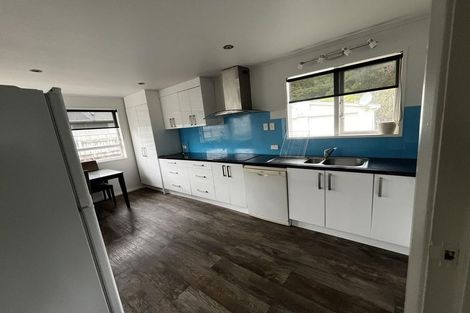 Photo of property in 176 Major Drive, Kelson, Lower Hutt, 5010