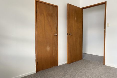 Photo of property in 1/4 Heathberry Close, Papatoetoe, Auckland, 2025