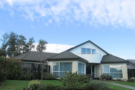 Photo of property in 8 Tudor Court, Paraparaumu Beach, Paraparaumu, 5032