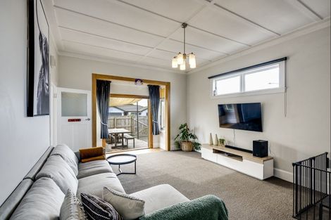 Photo of property in 800 Victoria Street, Parkvale, Hastings, 4122