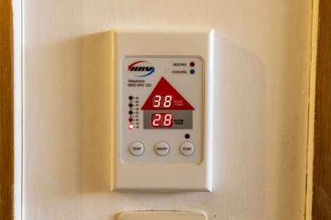 Photo of property in 44 Buick Crescent, Awapuni, Palmerston North, 4412