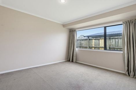 Photo of property in 5 Duggan Drive, Owhata, Rotorua, 3010