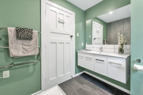 Photo of property in 15 Cardiff Avenue, Somerfield, Christchurch, 8024