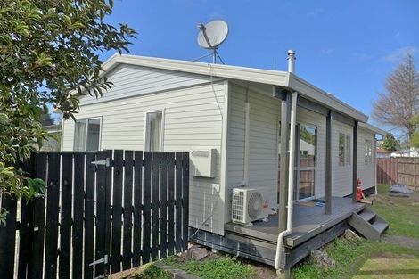 Photo of property in 16a Purcell Place, Melville, Hamilton, 3206