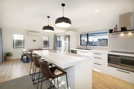 Photo of property in 54 Bronco Drive, Aidanfield, Christchurch, 8025