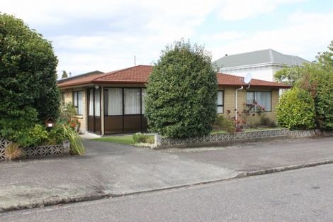 Photo of property in 18 Victoria Avenue, Dannevirke, 4930