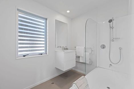 Photo of property in 45 Albionvale Road, Glen Eden, Auckland, 0602