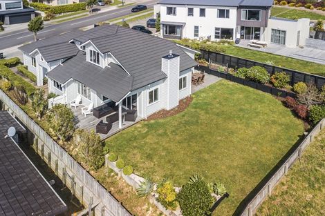 Photo of property in 40 John Burke Drive, Aotea, Porirua, 5024