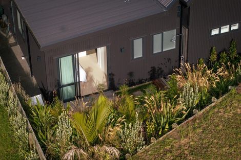 Photo of property in 13 Rangitahi Road, Raglan, 3225