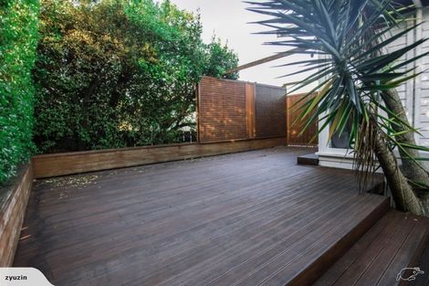 Photo of property in 21 Mcquarrie Avenue, Wattle Downs, Auckland, 2103