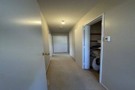 Photo of property in 52 Royal Park Drive, Parklands, Christchurch, 8083