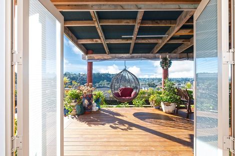 Photo of property in 15 Exotic Place, Massey, Auckland, 0614