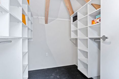 Photo of property in 2/7 Seine Road, Forrest Hill, Auckland, 0620