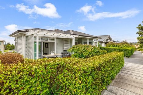 Photo of property in 52 Landmark Terrace, Orewa, 0931