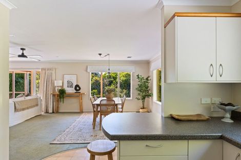 Photo of property in 540 Mountain Road, Lepperton, New Plymouth, 4373