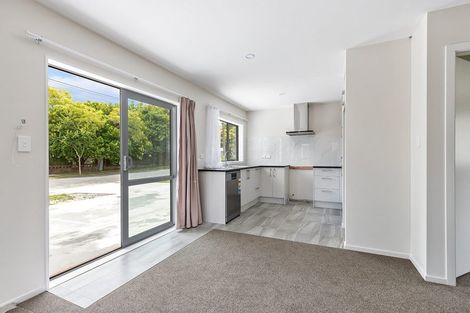 Photo of property in 1 Yeats Crescent, Fairfield, Hamilton, 3214