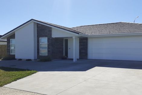 Photo of property in 21 Awataha Crescent, Pyes Pa, Tauranga, 3110