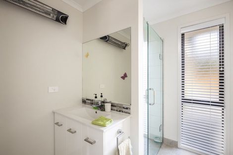 Photo of property in 5 Mahuru Lane, Okato, 4335