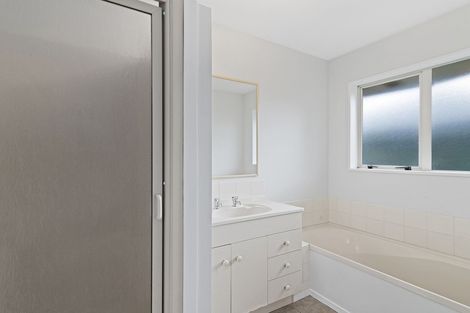 Photo of property in 4/15 Sylvan Street, Hillmorton, Christchurch, 8024