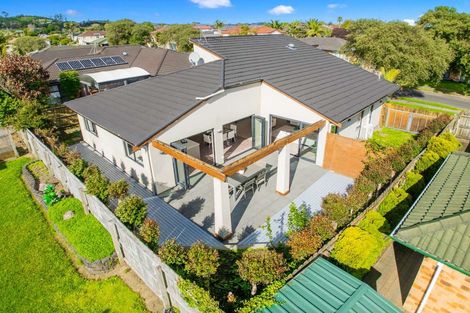 Photo of property in 25 Erne Crescent, East Tamaki, Auckland, 2016