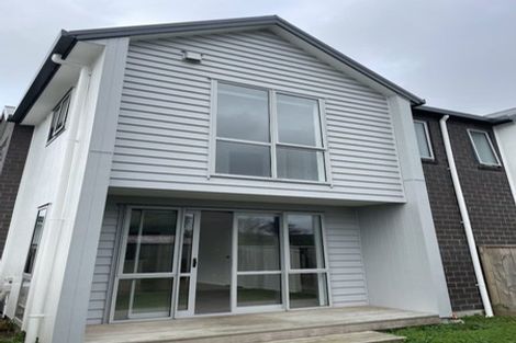 Photo of property in 3/51 Wharf Road, Te Atatu Peninsula, Auckland, 0610