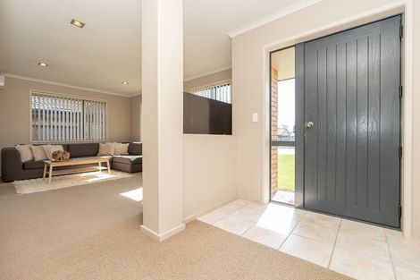 Photo of property in 25 Thomas Road, Huntington, Hamilton, 3210