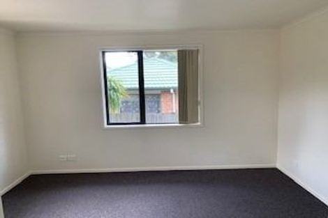 Photo of property in 6 Claywest Place, Glen Eden, Auckland, 0602