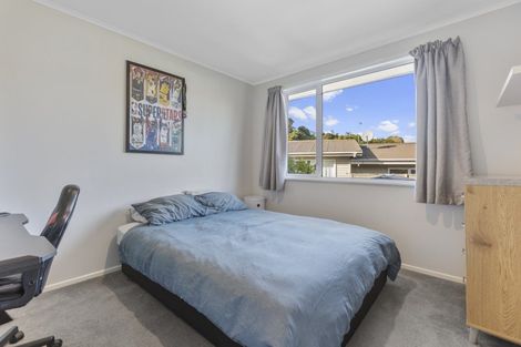 Photo of property in 5 Heaphy Street, Westown, New Plymouth, 4310