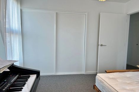 Photo of property in 17a Cornwall Road, Lyttelton, 8082