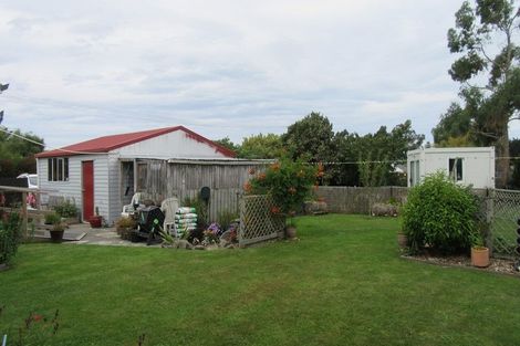 Photo of property in 85 Timaru Road, Waimate, 7924