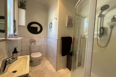 Photo of property in 1107 Caroline Road, Mayfair, Hastings, 4122