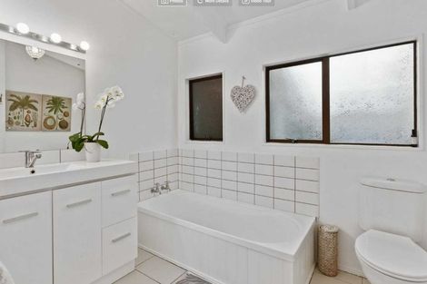 Photo of property in 55b Salisbury Road, Birkdale, Auckland, 0626