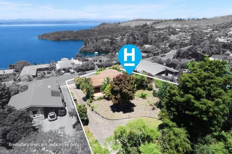 Photo of property in 48 Wakeman Road, Acacia Bay, Taupo, 3330