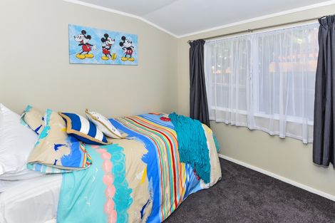 Photo of property in 148 Carnoustie Drive, Wattle Downs, Auckland, 2103
