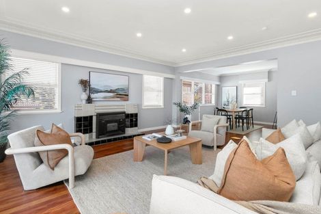 Photo of property in 132a Coronation Road, Mangere Bridge, Auckland, 2022