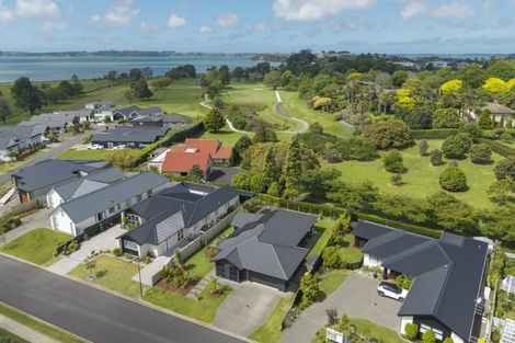 Photo of property in 12 Serenity Drive, Omokoroa, 3114