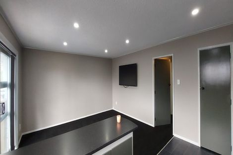 Photo of property in 16d Orlando Street, Stratford, 4332