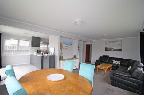 Photo of property in 16b Trimble Place, Bell Block, New Plymouth, 4312